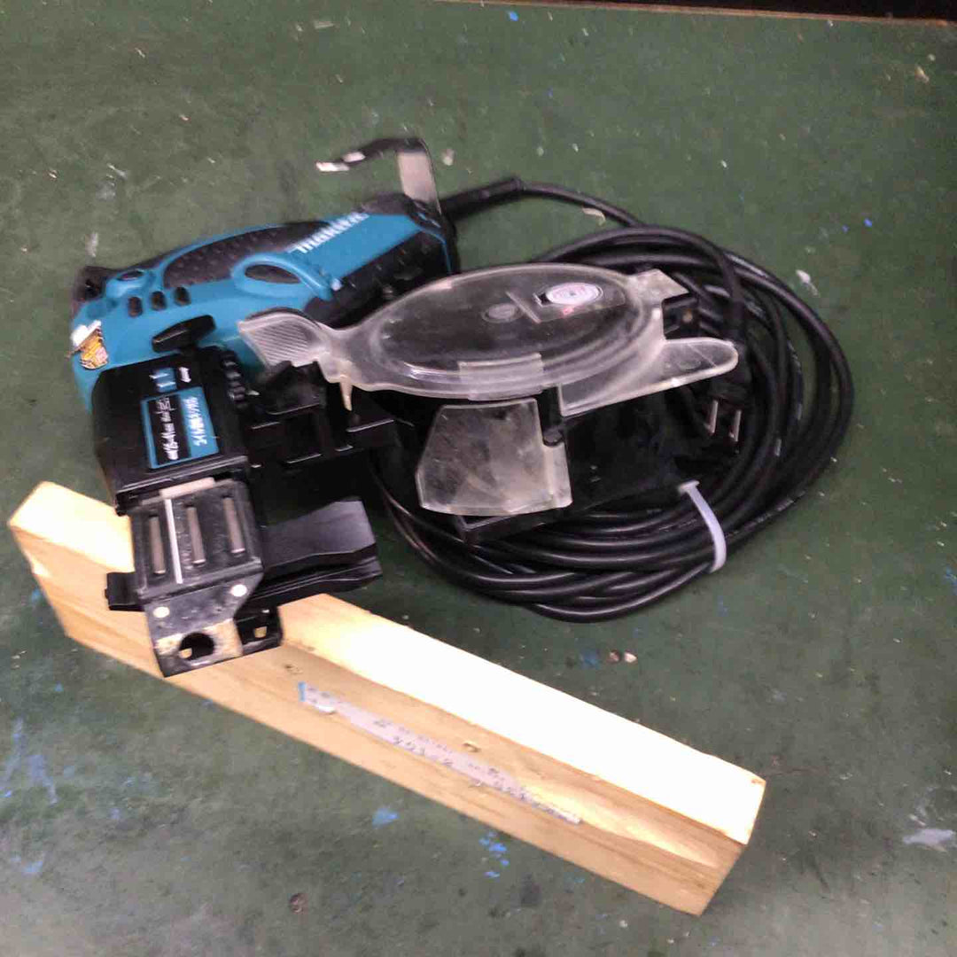 ☆マキタ(makita) オートパックスクリュードライバー 6841R【戸田店】