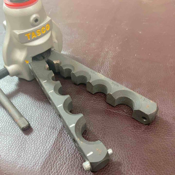 【中古品】イチネンTASCO TA55NT-2 フレアツールセット 空調設備【東大和店】