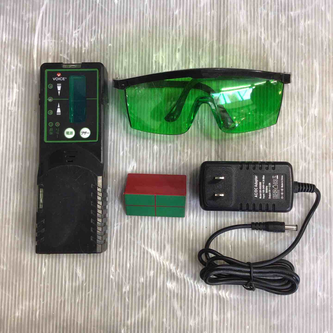 ◇VOICE レーザー墨出し器 5ライングリーンレーザー 矩十字・横 VLG-5X【草加店】