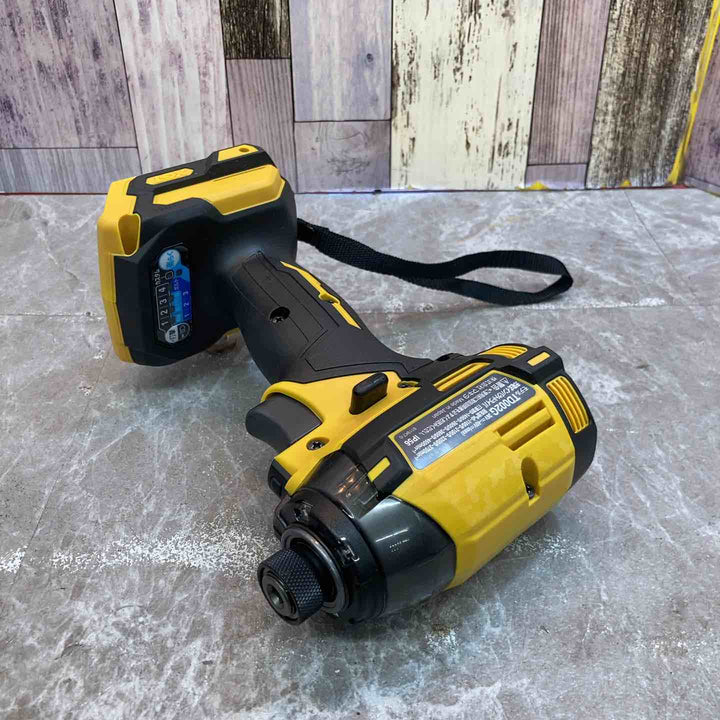 ★マキタ(makita) コードレスインパクトドライバー TD002GDXFY【八潮店】