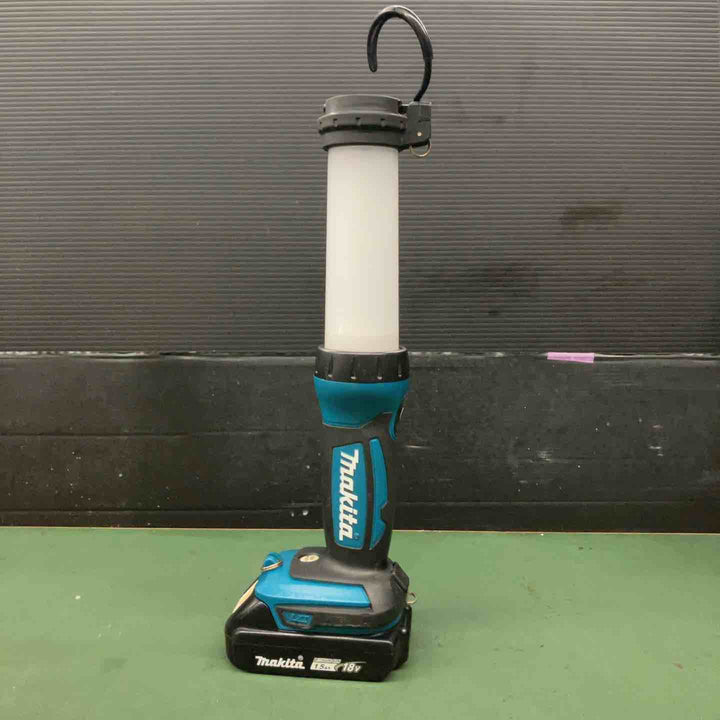 ★マキタ(makita) コードレスワークライト ML807 オマケバッテリー1つ付き【戸田店】