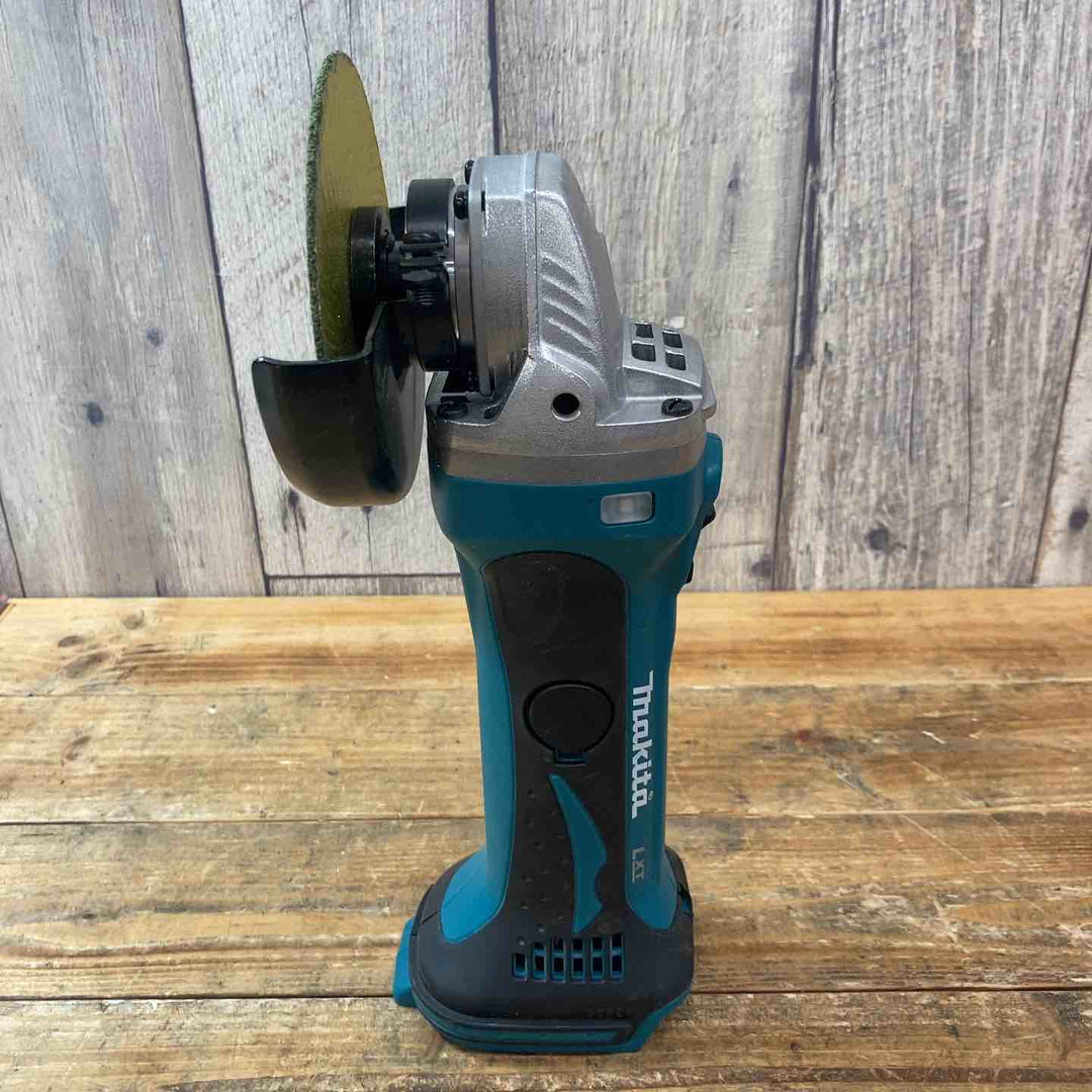 【中古品】 ☆マキタ(makita) コードレスディスクグラインダ GA402DZ 【東大和店】