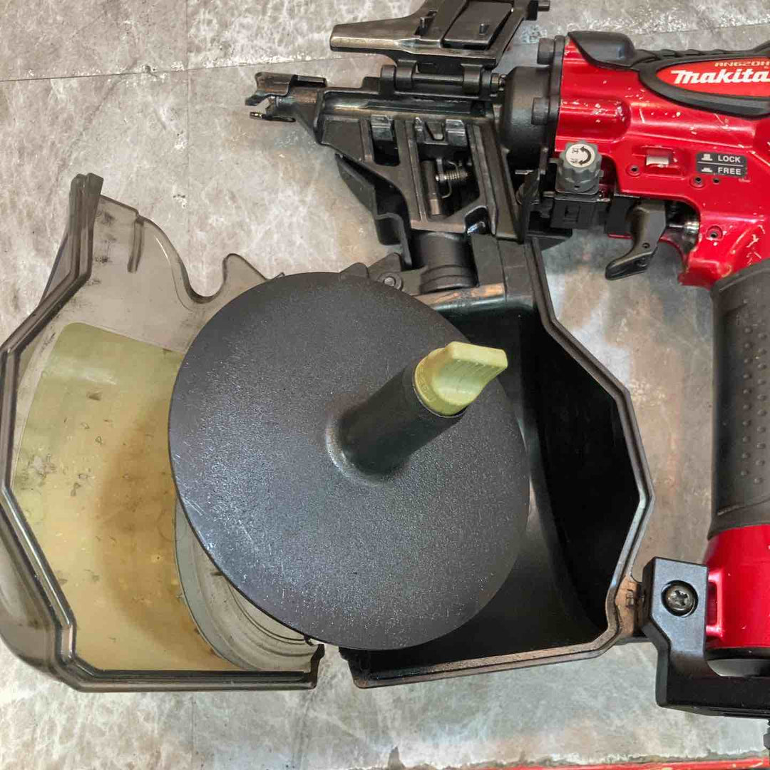 【中古品】★マキタ makita 65ｍｍ 高圧エア釘打ち機 AN620H 本体のみ【八潮店】