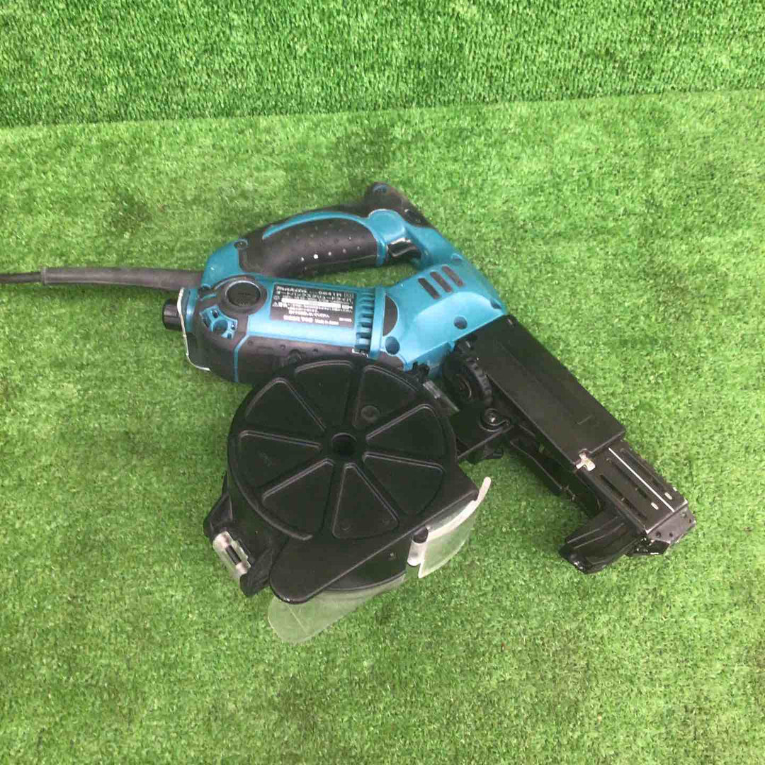 【中古品】 マキタ/makita オートパックスクリュードライバー 6841R 【鴻巣店】