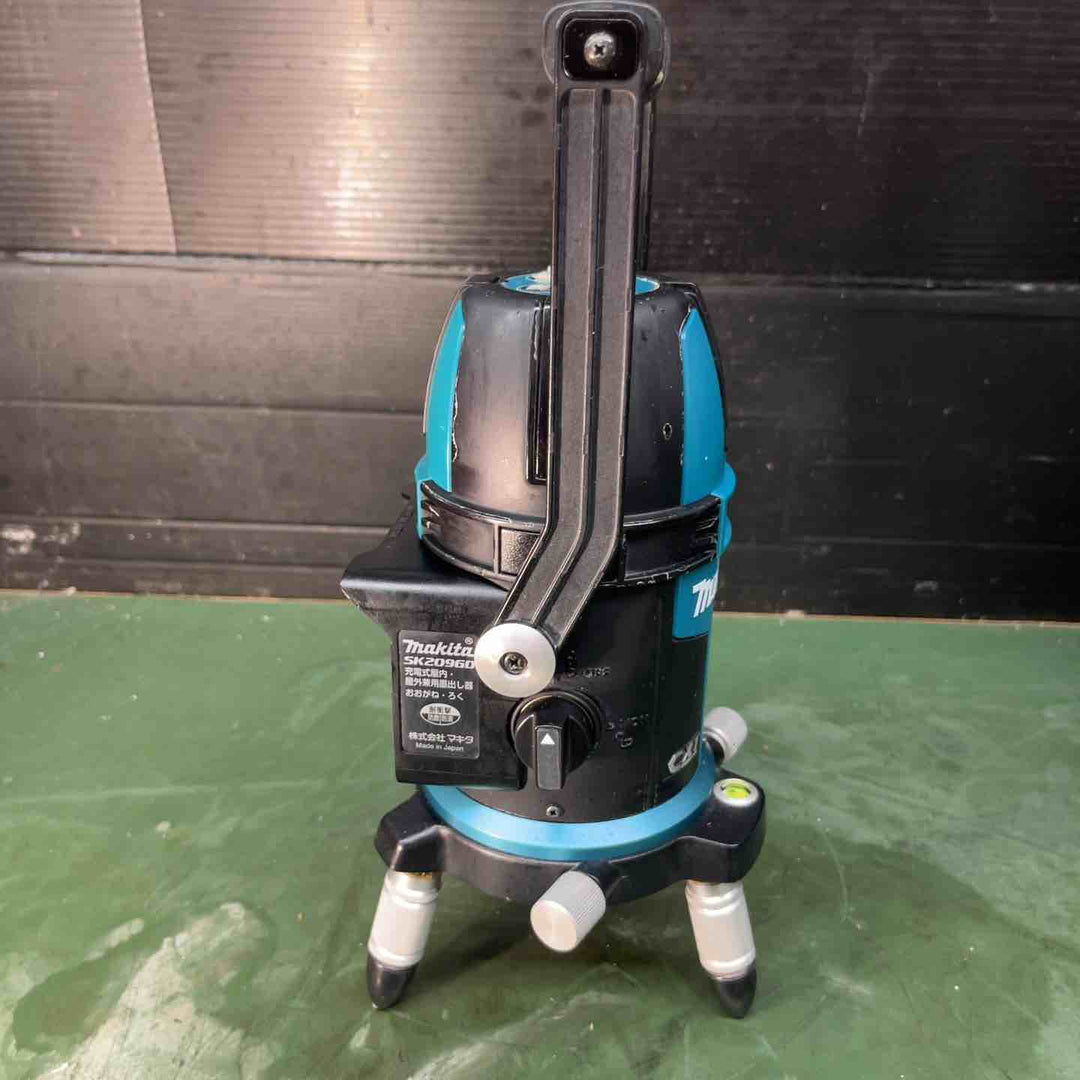 ◇マキタ(makita) コードレスグリーンレーザー墨出し器 SK209GDZ 高輝度 (SK209GD)　BL1015付属【戸田店】