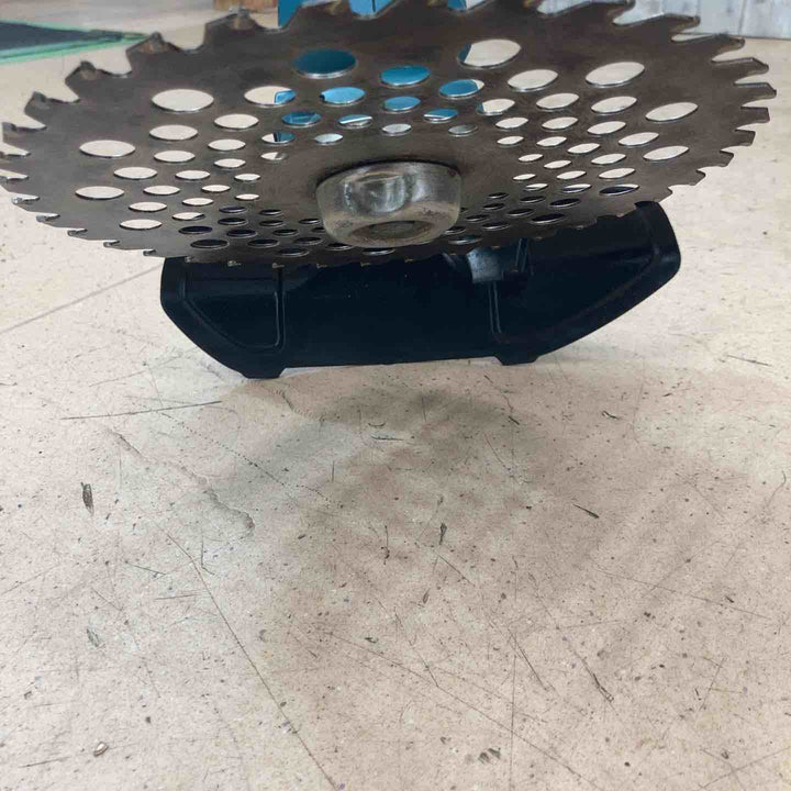 【中古品】マキタ(makita) コードレス草刈機 MUR190SDZ 18V ソフトケース付属【東大和店】