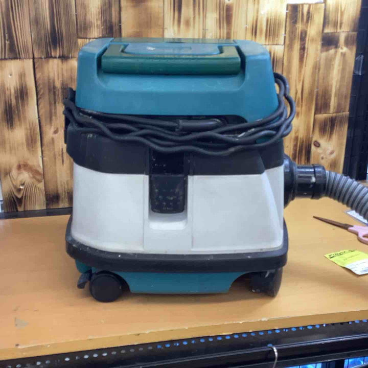 ★マキタ(makita) 集じん機 乾湿両用 483(P)【柏店】