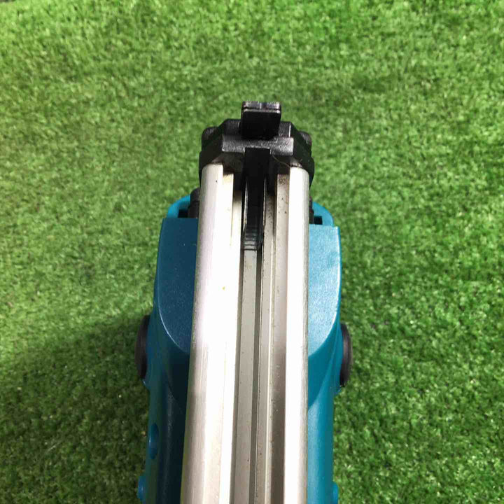☆マキタ(makita) コードレスタッカ ST420DZK【川口店】