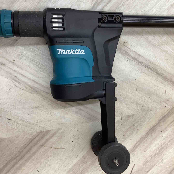 マキタ(makita) 電動ケレン ロングハンドルタイプ HK1820L立ったまま タイル モルタル 外壁塗装 Pタイル クッションフロア 剥離 目地おとし コンクリート【越谷店】