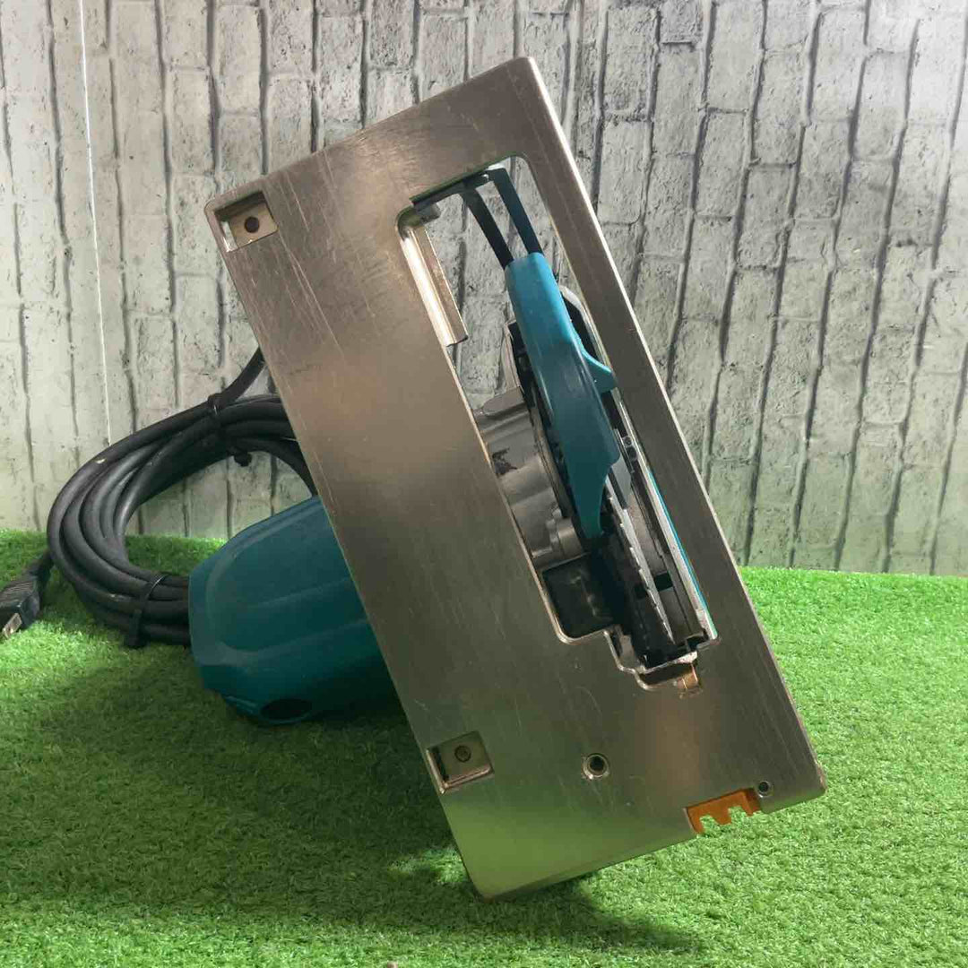 ★マキタ(makita) 165mm電気マルノコ 5637BA 動作確認済【川口店】