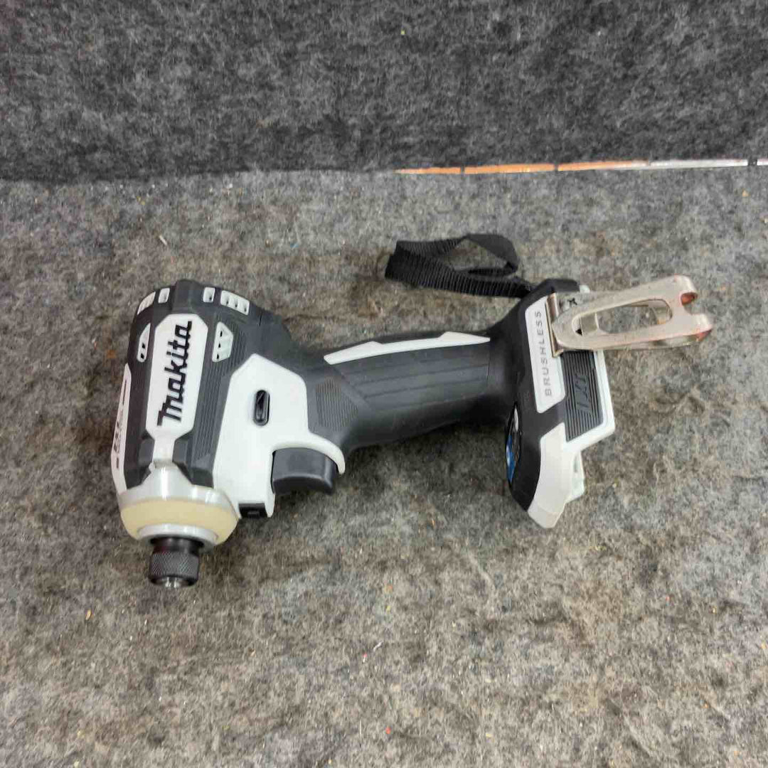 ★マキタ(makita) コードレスインパクトドライバー TD171DZW【鴻巣店】