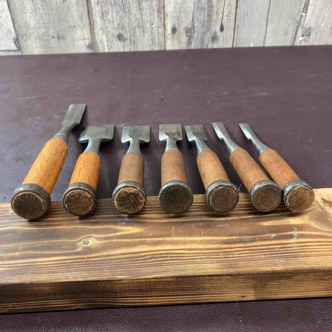【中古品】 叩き鑿(のみ) 助丸 ハイス鋼 サイズ別 7本組 鑿・鉋・大工道具 骨董品 和工具 【東大和店】
