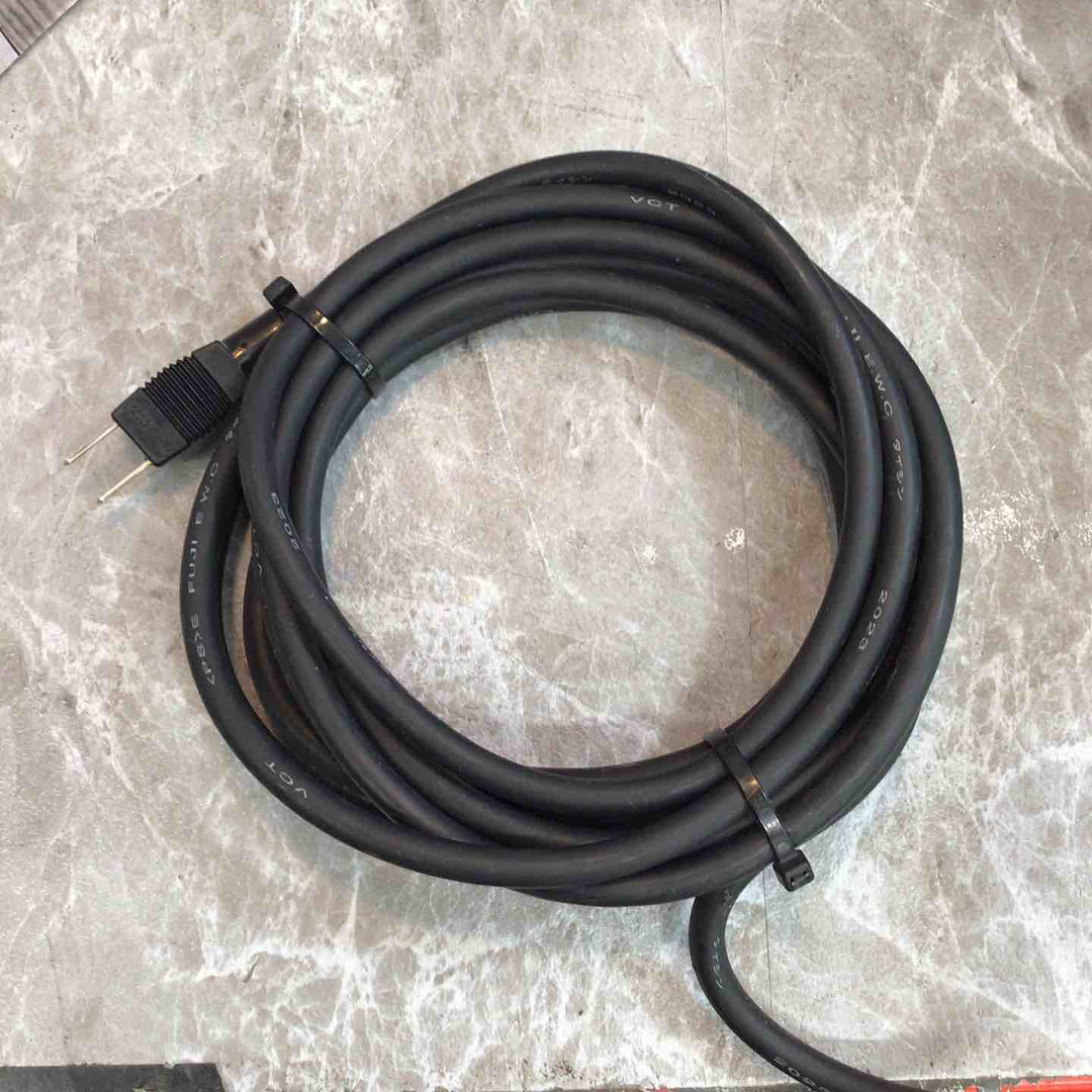 ★マキタ(makita) 電気マルノコ HS6301【八潮店】