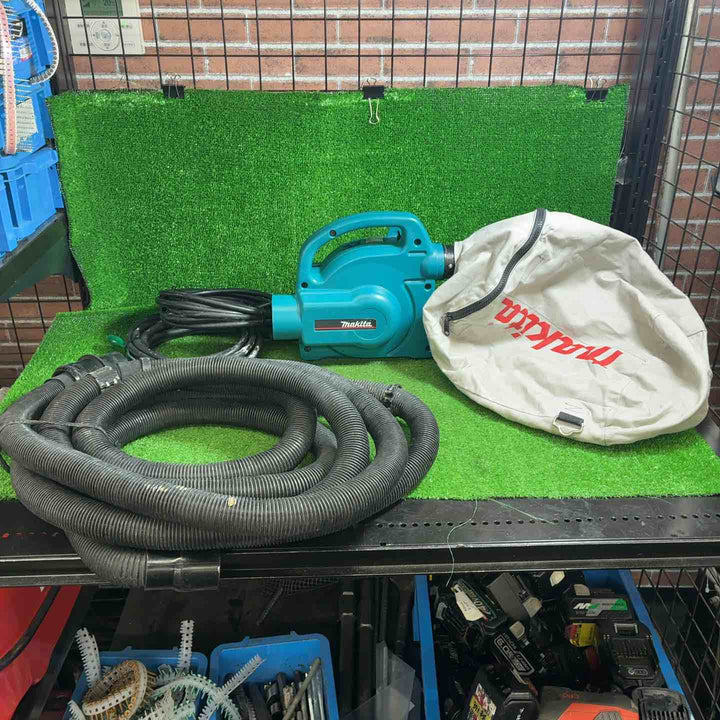 マキタ(makita) 小型集じん機 乾式 450(P)【藤沢店】