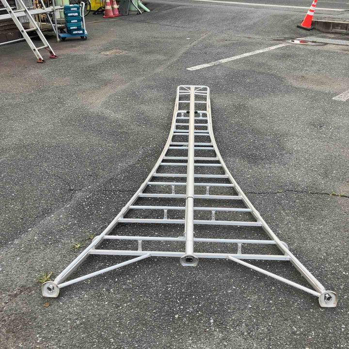 【店頭受取り限定】◇長谷川工業(Hasegawa)  アルミ上枠付三脚脚立 グリーンステップ GSU1.0-300【鴻巣店】