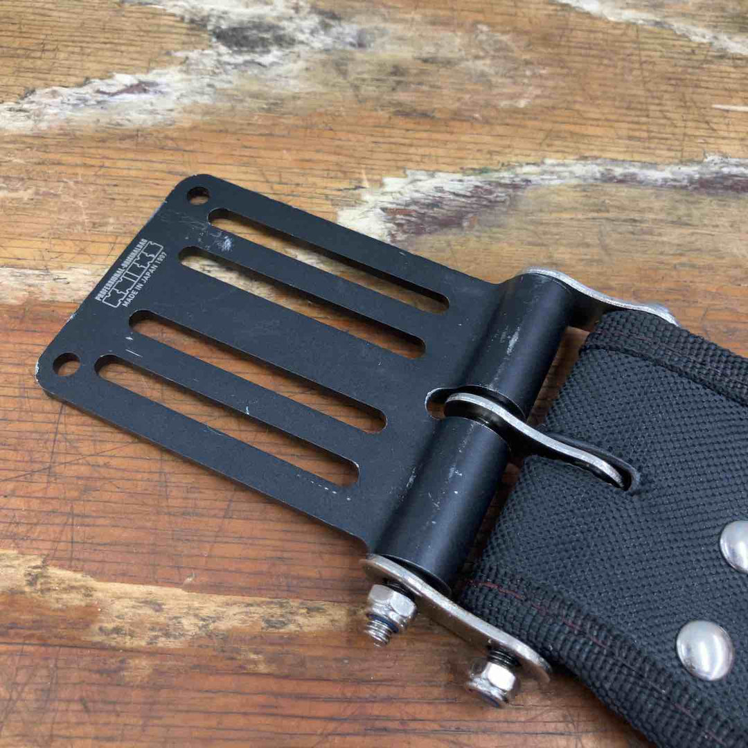 ▼ニックス 型押し底付き2PホルダーKC-201PLN+アルミプレート黒【柏店】