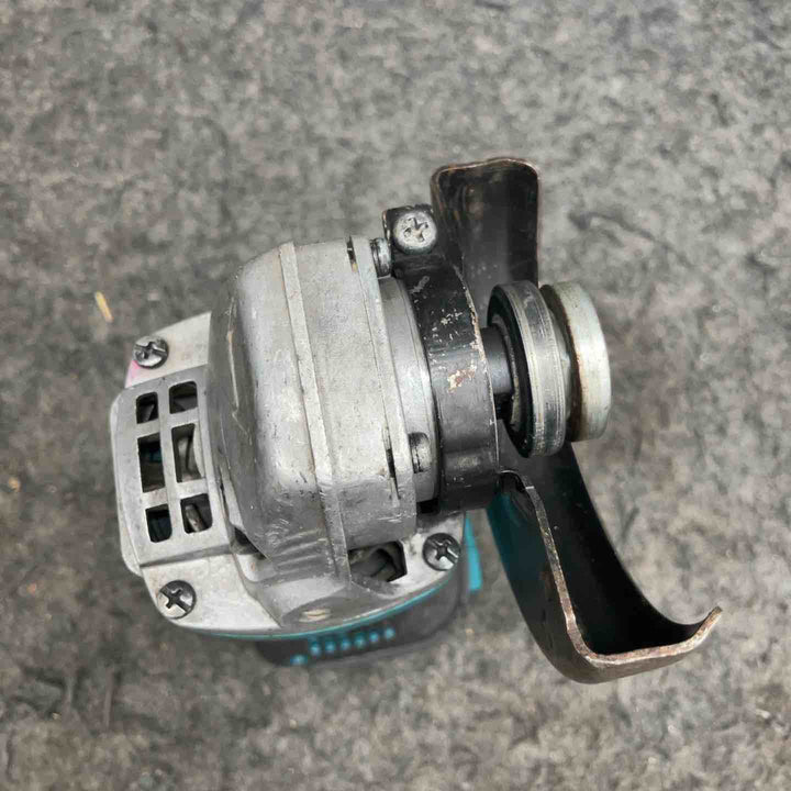 ☆マキタ(makita) 100mmコードレスディスクグラインダー GA400DZ 14.4V3.0Ahのみ使用可【鴻巣店】