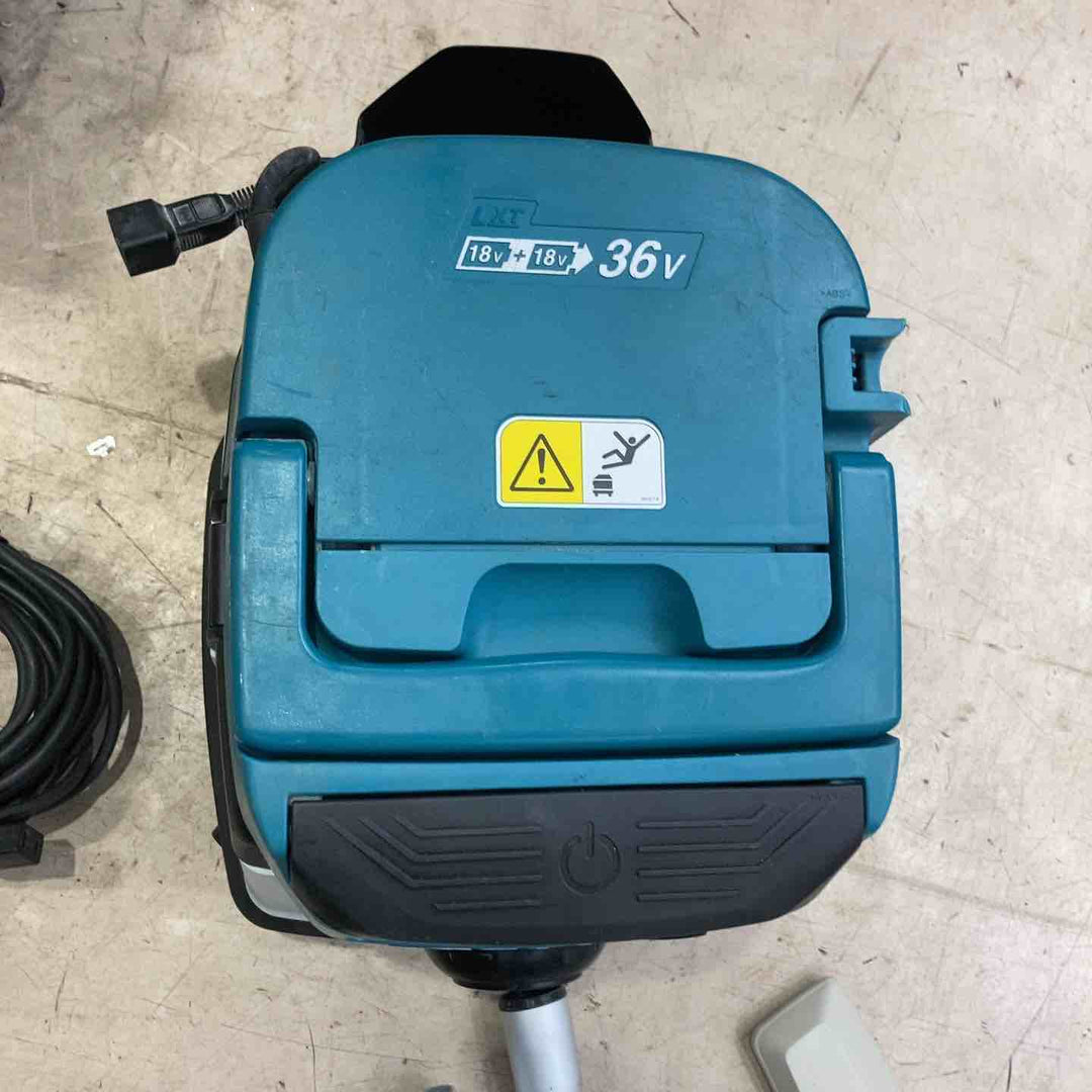 ★マキタ(makita) コードレス集じん機 乾湿両用 VC860DZ【町田店】