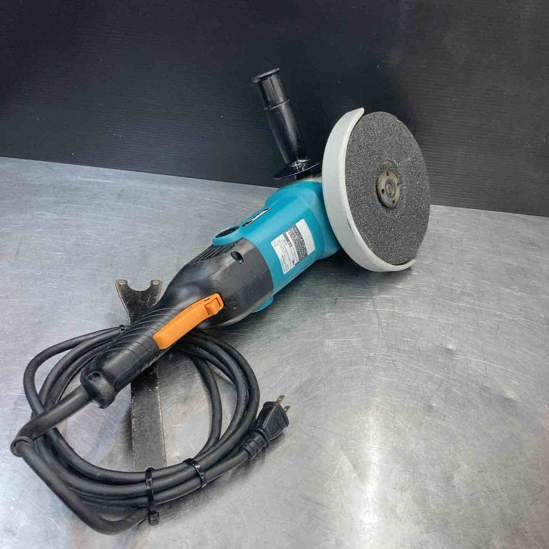 【中古品】 マキタ(makita) 180mm電子ディスクグラインダ GA7011C 【東大和店】