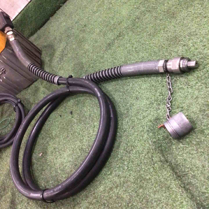 ◇泉精器(IZUMI) 電動リモコン式油圧ポンプ R14E-F【川口店】