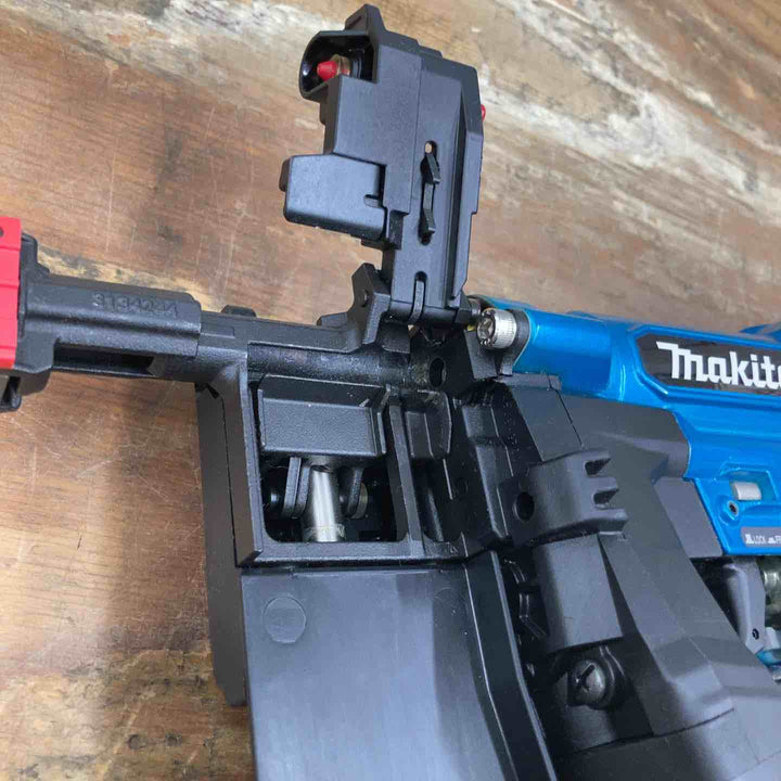 ★マキタ(makita) 高圧エアネジ打ち機 AR412HRM 店頭展示品【柏店】