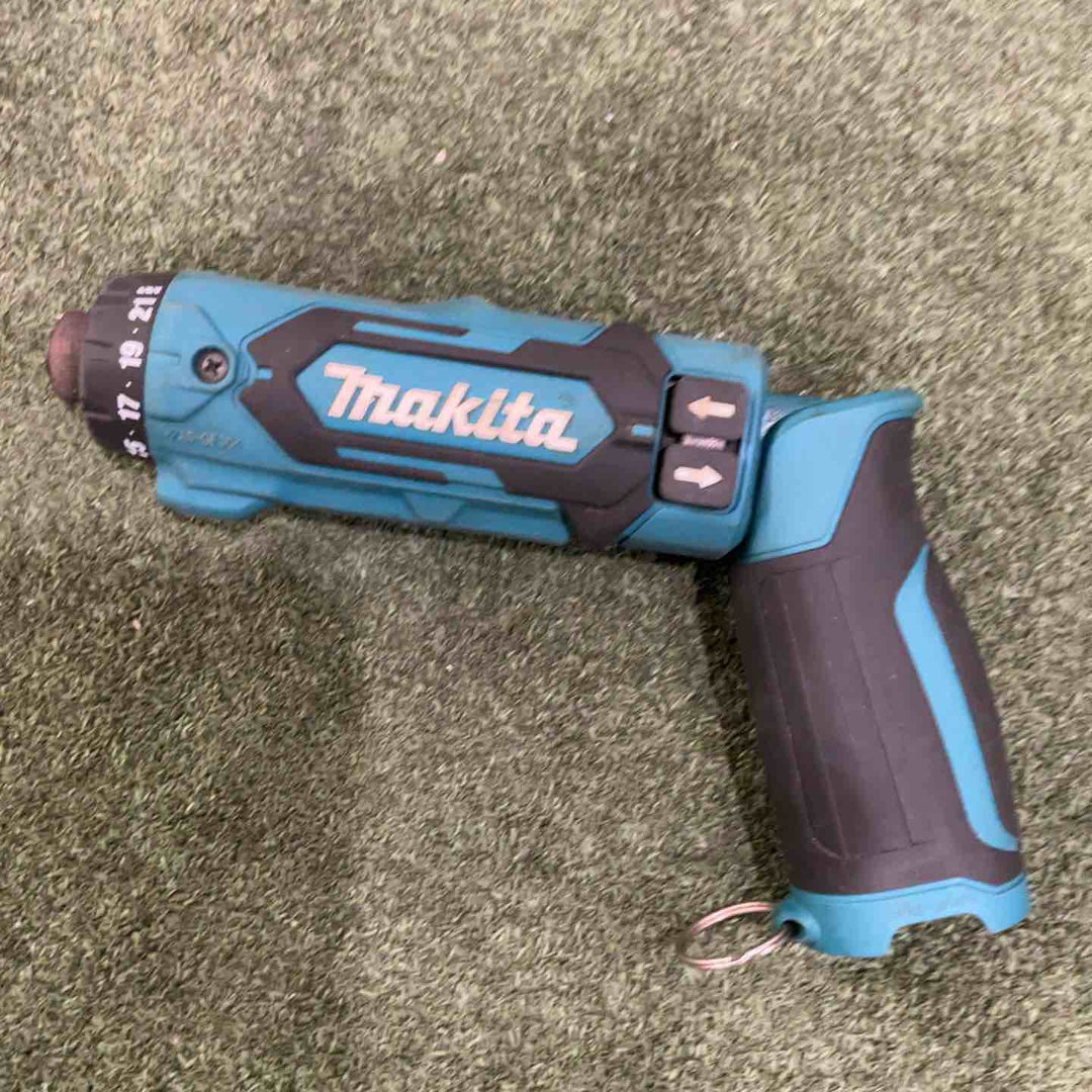 ★マキタ(makita) コードレスドリルドライバー DF012DSHX 7.2V 動作確認済【川口店】