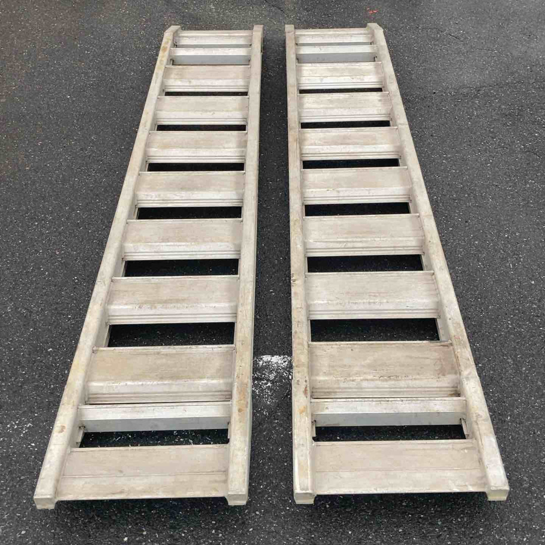 【中古品／店頭受取り限定】アルコック ミニ建機ブリッジ MK-3030A 3000kg アルミブリッジ 内幅400mm 長3000mm【岩槻店】