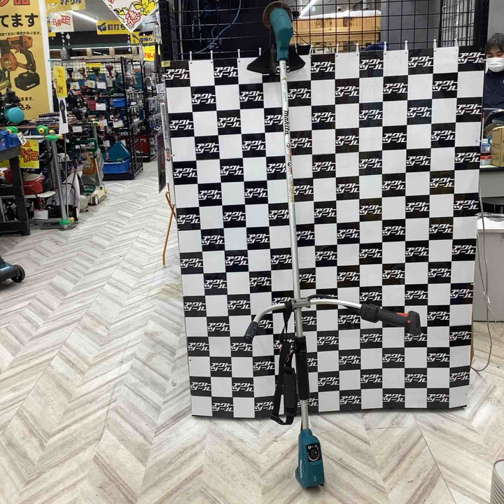 ◇マキタ(makita) コードレス刈払機 MUR142UDZ【越谷店】