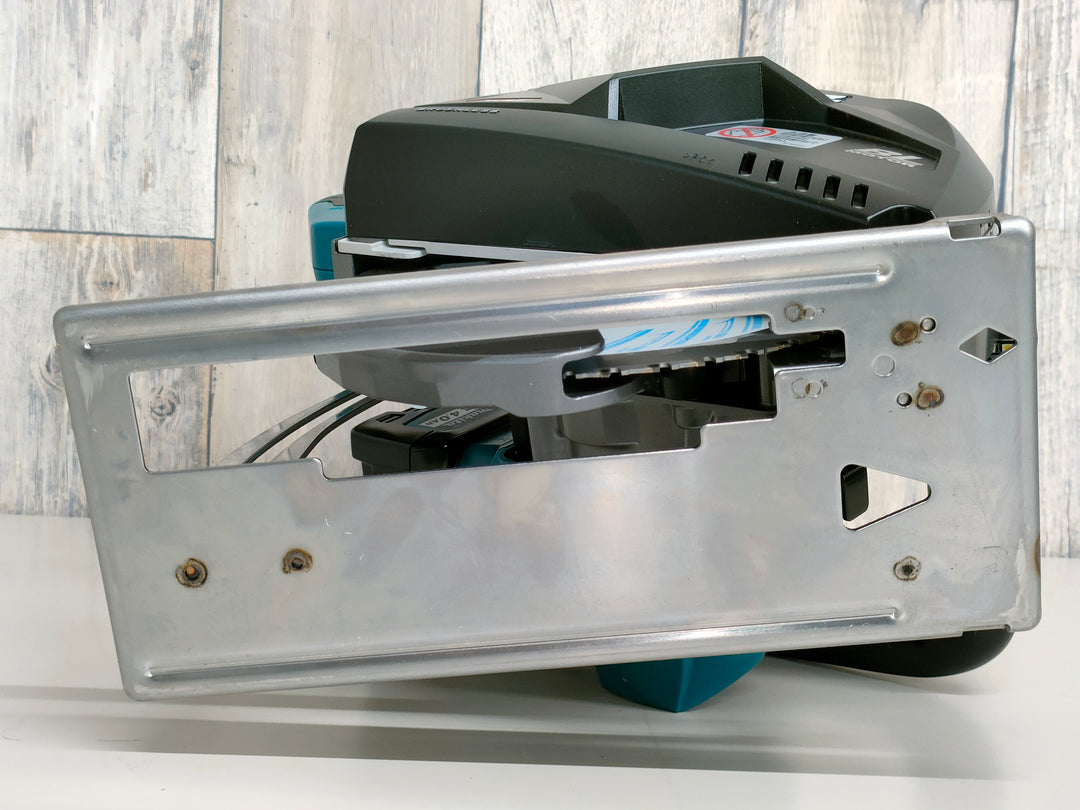★マキタ(makita) コードレスチップソーカッター CS001GRMX【岩槻店】