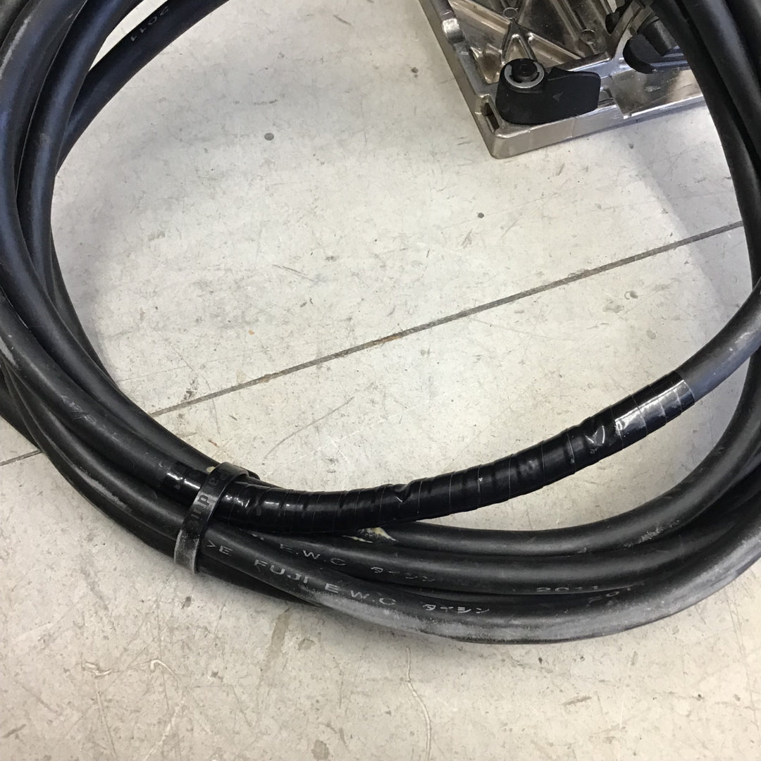 【現状品】 マキタ/makita 電子マルノコ 5732C 【鴻巣店】
