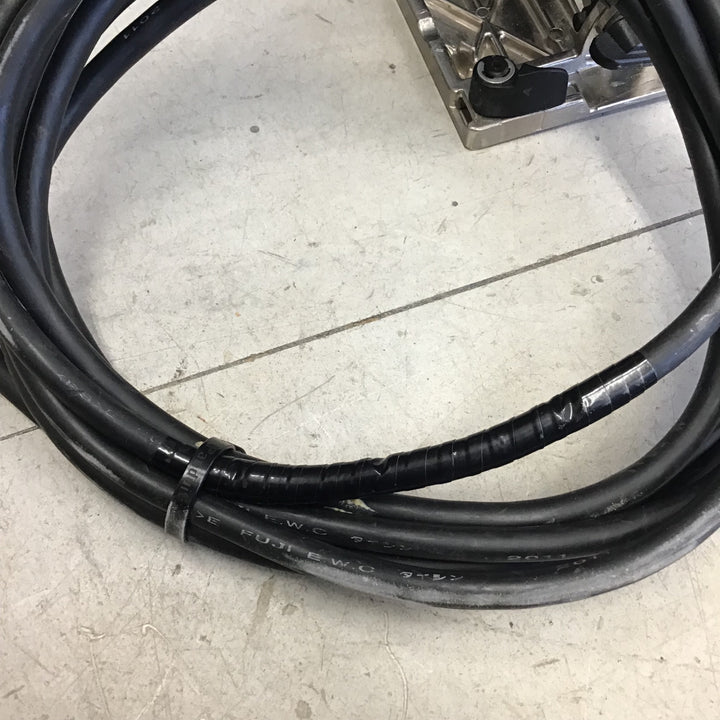 【現状品】 マキタ/makita 電子マルノコ 5732C 【鴻巣店】