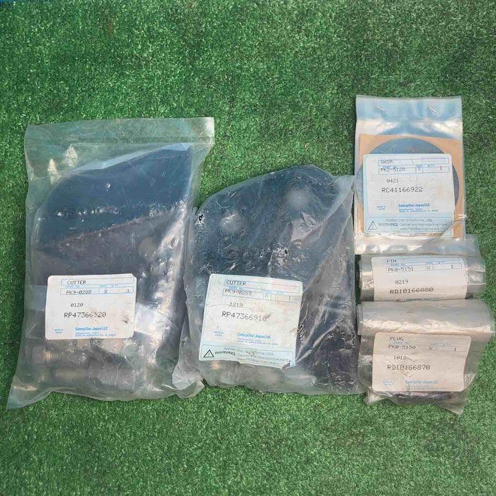 【中古品】キャタピラー社 ポイントツース、カッター、シム、ピン、プラグ等 重機 ユンボ【岩槻店】