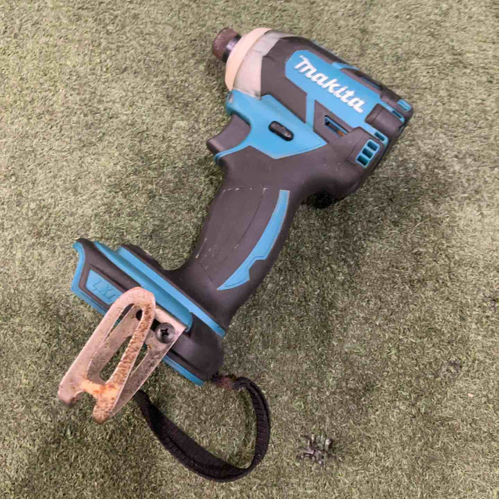★マキタ(makita) コードレスインパクトドライバー TD137DRFX 14.4V 動作確認済【川口店】
