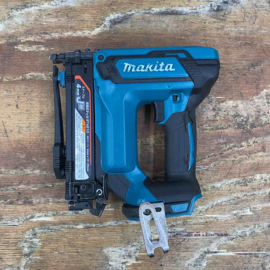 ★マキタ(makita) コードレスタッカー ST421DZK【柏店】