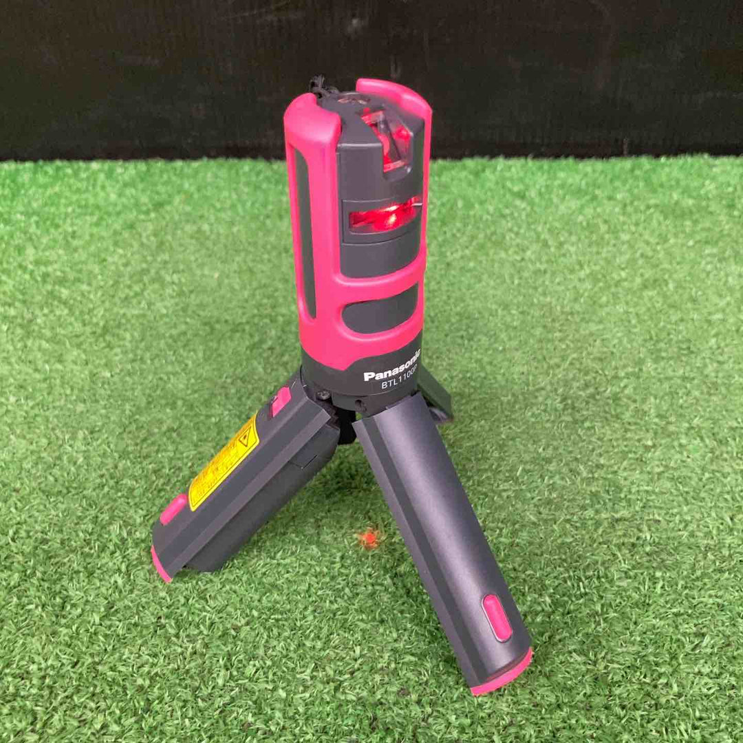 ◇パナソニック(Panasonic)  レーザー墨出し器 墨出し名人 十字・地墨  BTL1100P【岩槻店】
