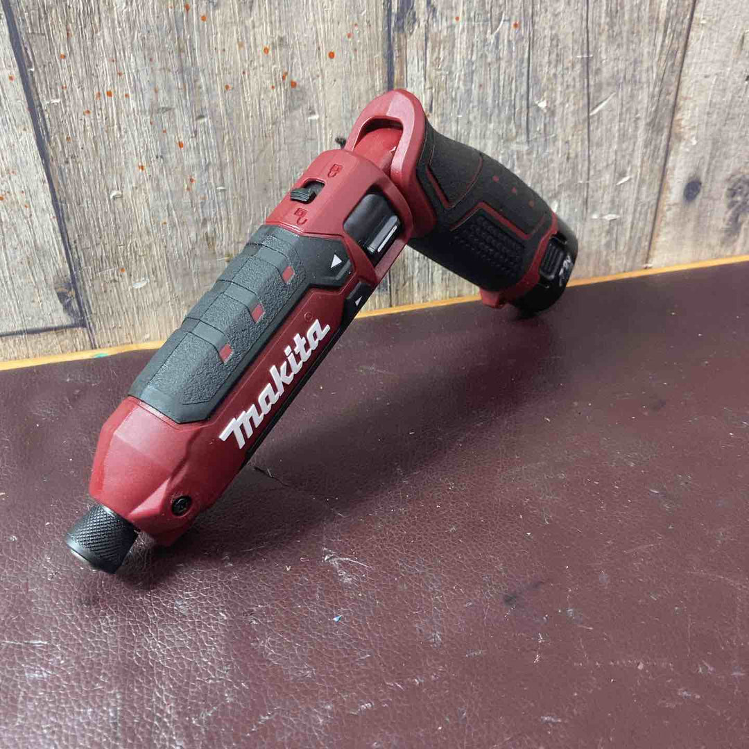 【中古品】★マキタ(makita) 7.2V コードレスペンインパクトドライバ TD023DHXAR【東大和店】