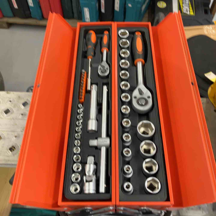 【美品】 メーカー不明 工具セット オレンジ色 【戸田店】