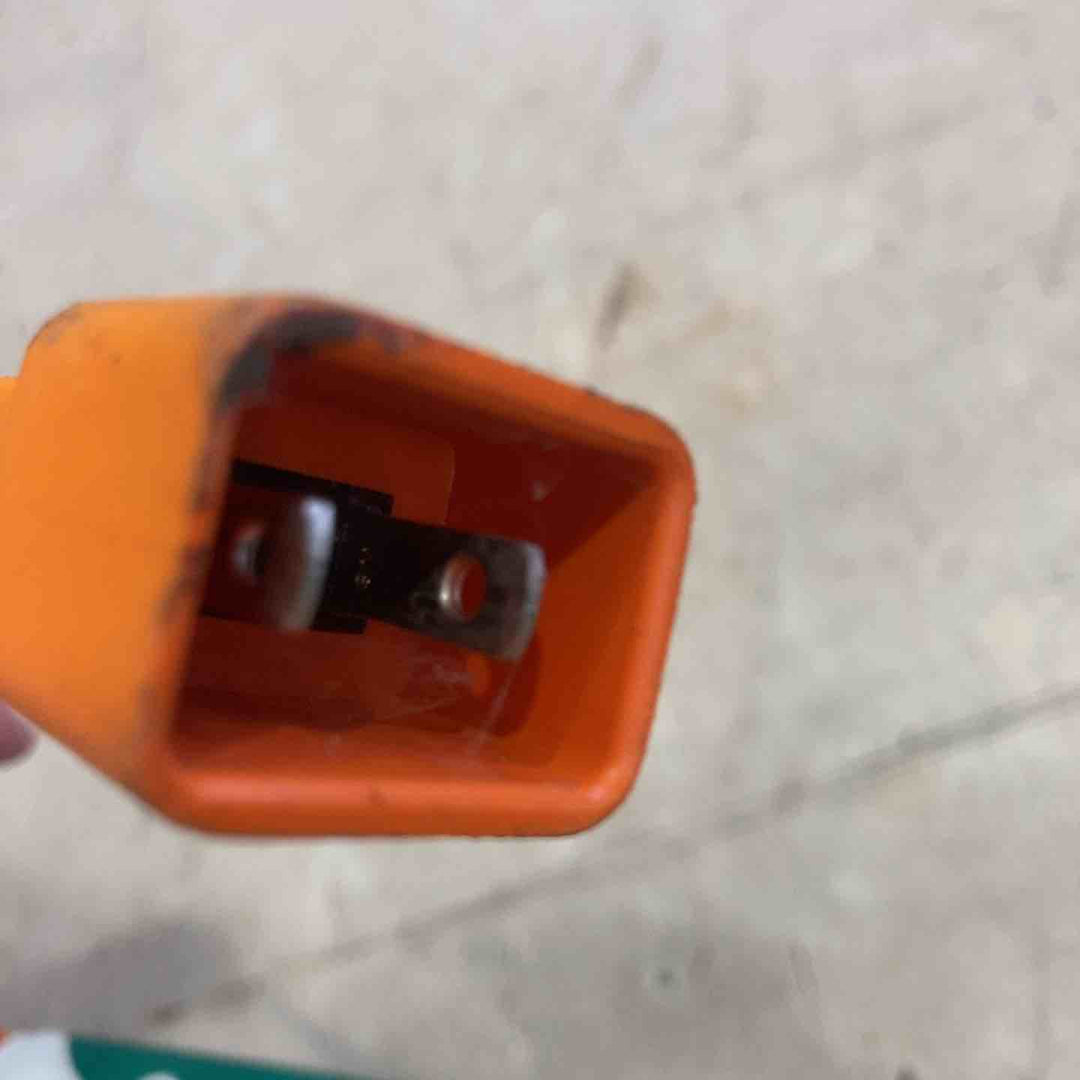 【店頭受取り限定】◇マキタ(makita) 電気草刈機 (金属刃) MUR1600N【町田店】