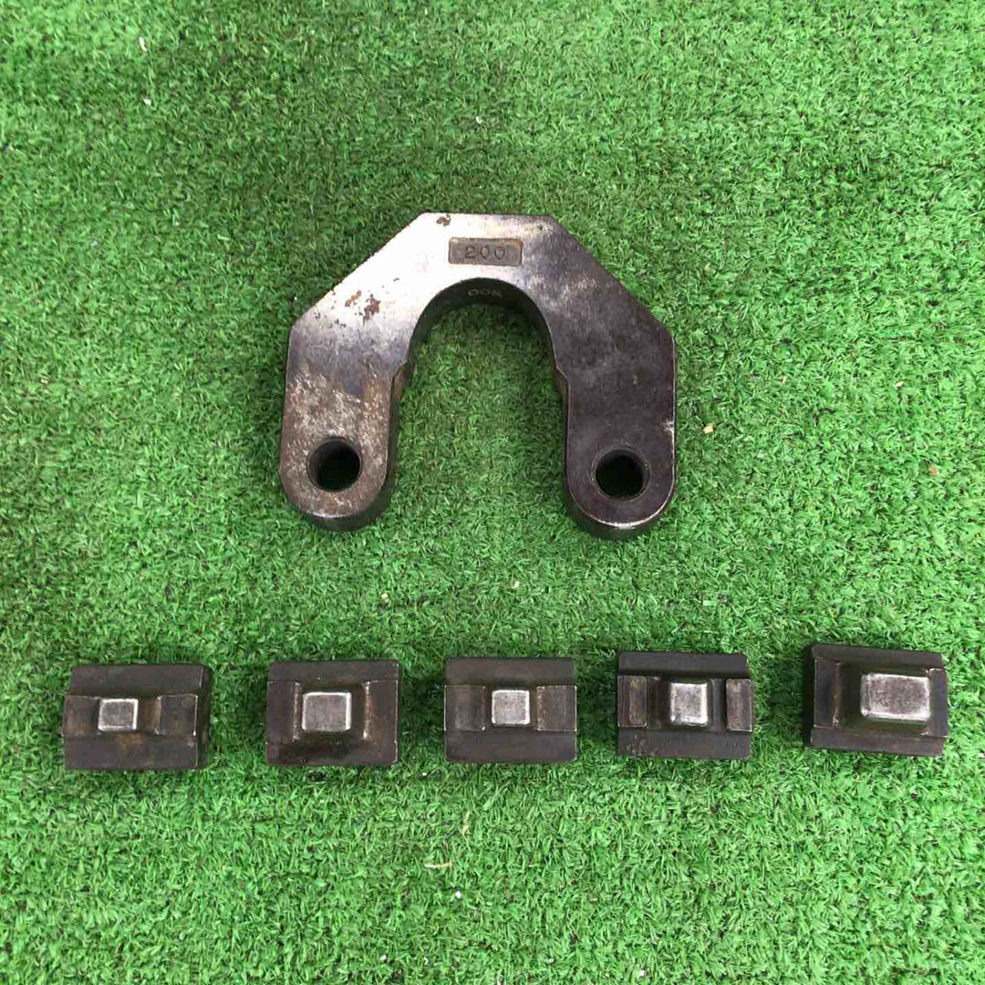 ◇泉精器(IZUMI) コードレス油圧式圧着工具 REC-200M1【川崎店】