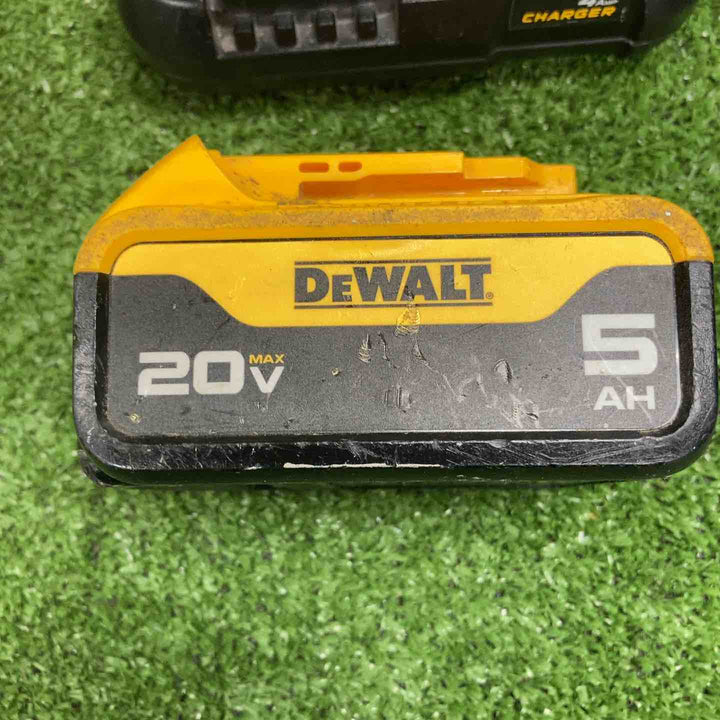 ◇DeWalt 充電式ジグソー モデル：DCS331【川崎店】