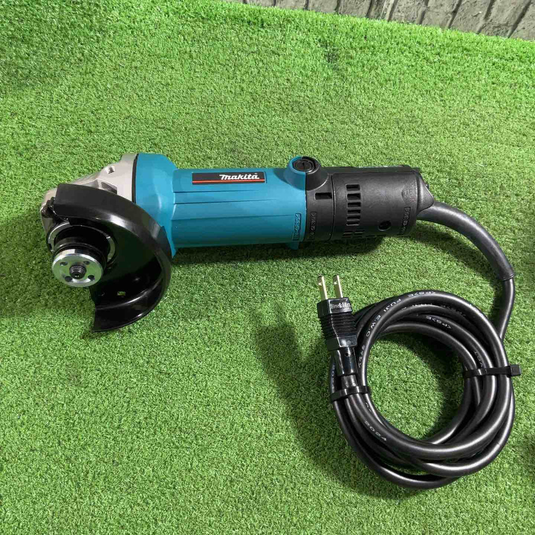 ☆マキタ(makita) 100mmディスクグラインダ 9533BL 動作確認済【川口店】