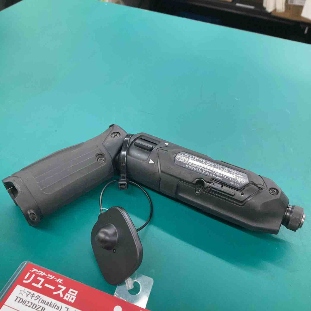 ☆マキタ(makita) コードレスペンインパクトドライバー TD022DZB　7.2V対応本体のみ【戸田店】