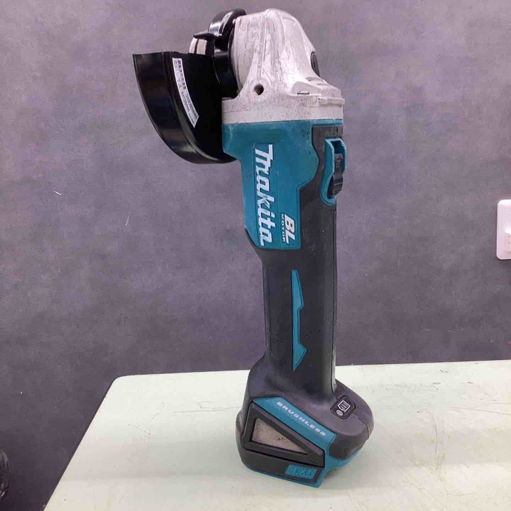☆マキタ(makita) 125mmコードレスディスクグラインダ GA504DZN (GA504DN)【越谷店】