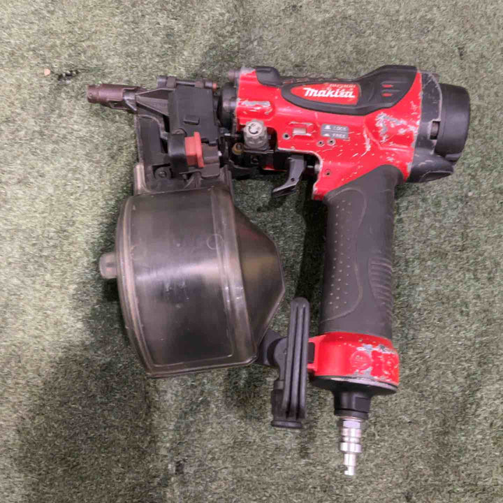 【中古品】マキタ(makita) 高圧エア釘打ち機 AN510H【所沢店】