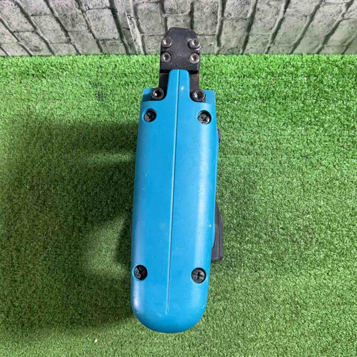 ☆マキタ(makita) 14.4V 4mm J線 コードレスタッカ ST420DRF 動作確認済【川口店】
