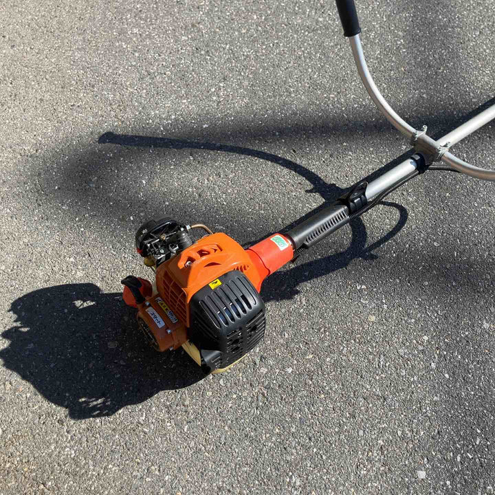 【中古品・店頭受取り限定】 共立 エンジン刈払機・SRE2625G 【桶川店】
