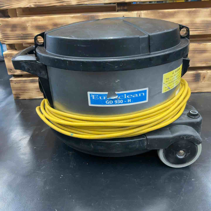 【中古品】 NILFISK ニルフィスク 業務用掃除機 GD930-Ｈ 【藤沢店】