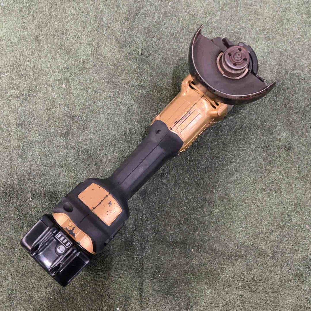 ★マキタ(makita) 100mmコードレスディスクグラインダ GA404DRGXN 18V 動作確認済【川口店】