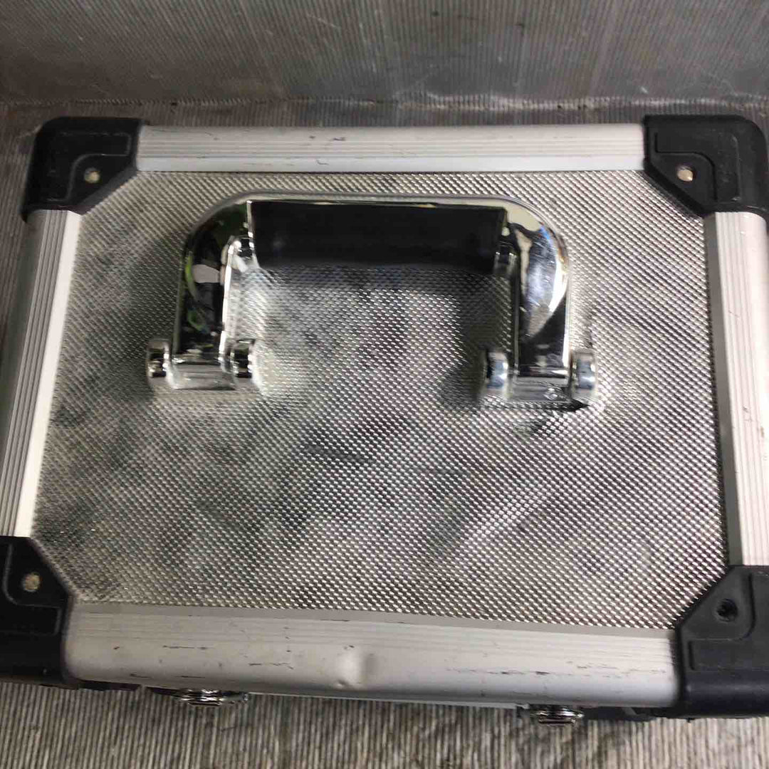 ◇マイト工業(might) 自動追尾 グリーンレーザー墨出し器 MG-NV51【草加店】