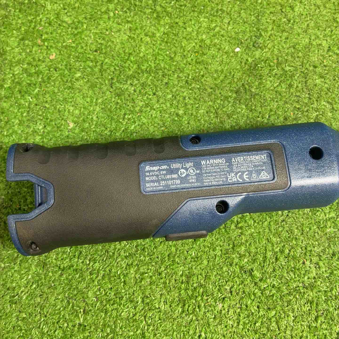 【中古品】 snap-on スナップオン 14.4v コードレスユーティリティライト CTLU861MB 【藤沢店】